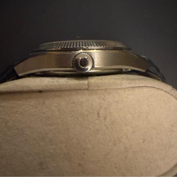 Omega Seamaster Blue Watch - Picture 5 of 5